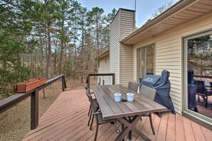 House (4 Bedrooms) | Interior - 15 Mi to Hot Springs Nat'l Park: Home w/ Fire Pit! (Hot Springs Village)