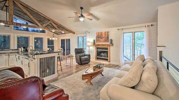 Rumah (4 Bedrooms) | Interior