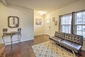 Interior - Greenwood Home: 15 Mi to Indianapolis! (Greenwood)