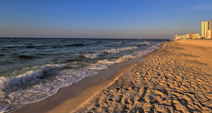 1 Mi to Beach Access: Spacious Orange Beach Duplex