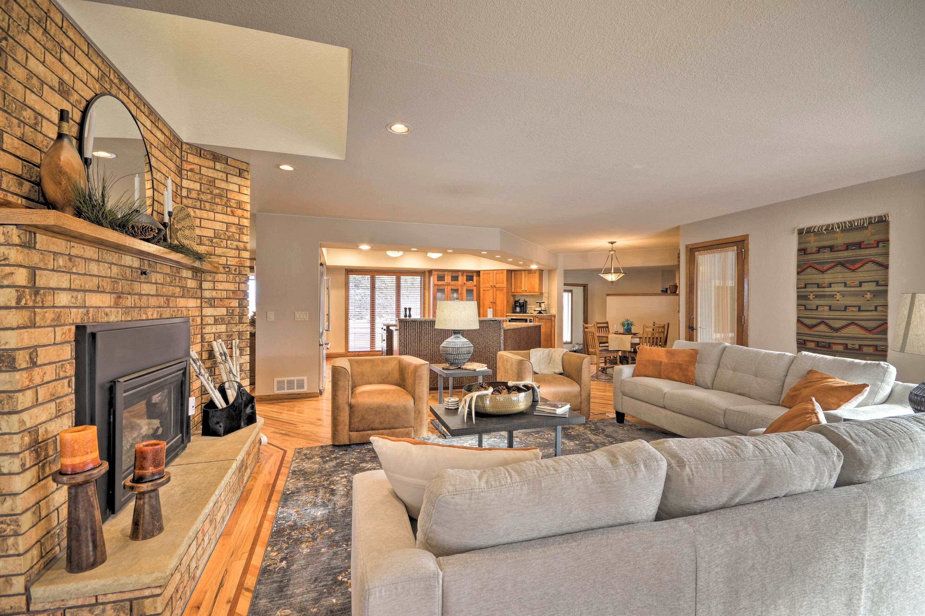 House (3 Bedrooms) | Interior