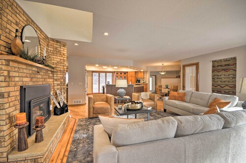 Charming Joliet Ranch House on a Working Farm