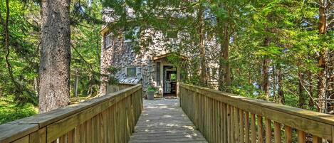 Cottage (3 Bedrooms) | Property grounds