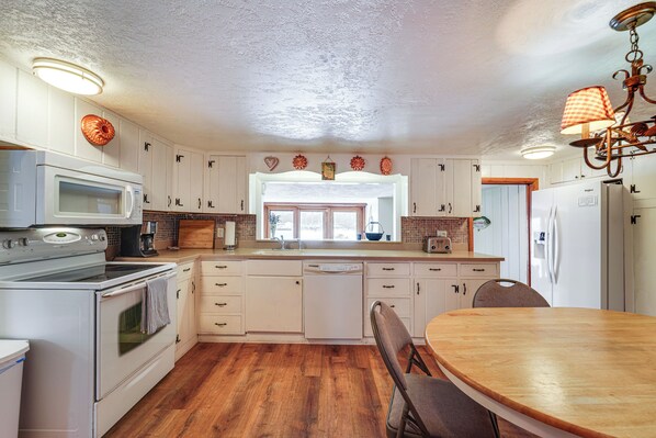 Cottage (4 Bedrooms) | Interior