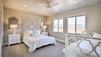 House (5 Bedrooms) | Interior