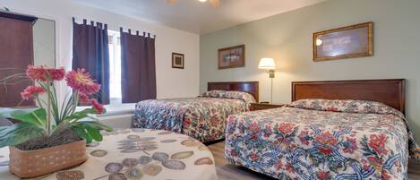 Apartment (0 Bedroom) | Interior