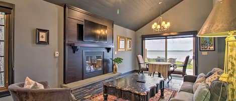 Apartment (3 Bedrooms) | Front of property