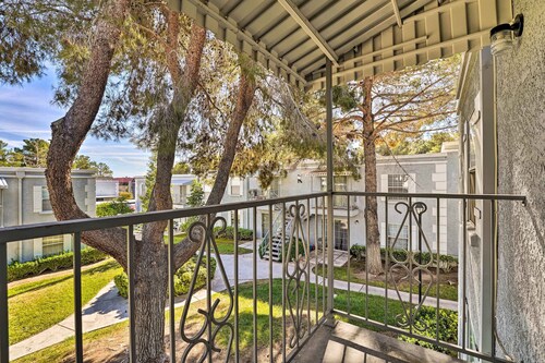 Las Vegas Condo: Explore The Strip & Downtown