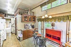 Cottage (1 Bedroom) | Interior
