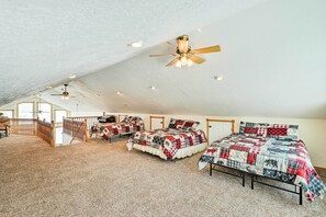 3 bedrooms, free cots/infant beds, bed sheets