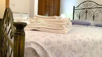 1 makuuhuone, vuodevaatteet