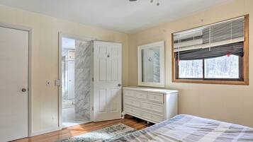 Rumah (6 Bedrooms) | Interior