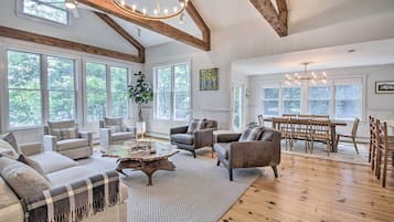 Nhà (5 Bedrooms) | Nội thất