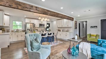 Rumah (4 Bedrooms) | Interior