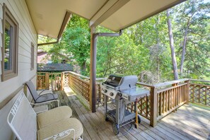 Interior - Boat Dock, Personal Watercraft: Lake Hamilton Home (Hot Springs)