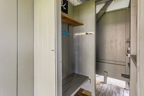 House (3 Bedrooms) | Interior - Gorgeous OIB Escape w/ Dock & Canal View! (Ocean Isle Beach)