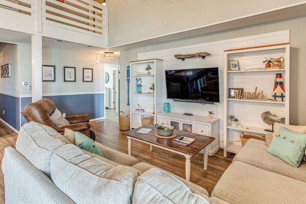 House (3 Bedrooms) | Interior - Gorgeous OIB Escape w/ Dock & Canal View! (Ocean Isle Beach)