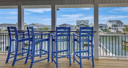 Gorgeous OIB Escape w/ Dock & Canal View!