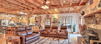 Mountain-view Ocoee Escape Near Lake Ocoee!