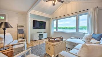 House (3 Bedrooms) | Front of property