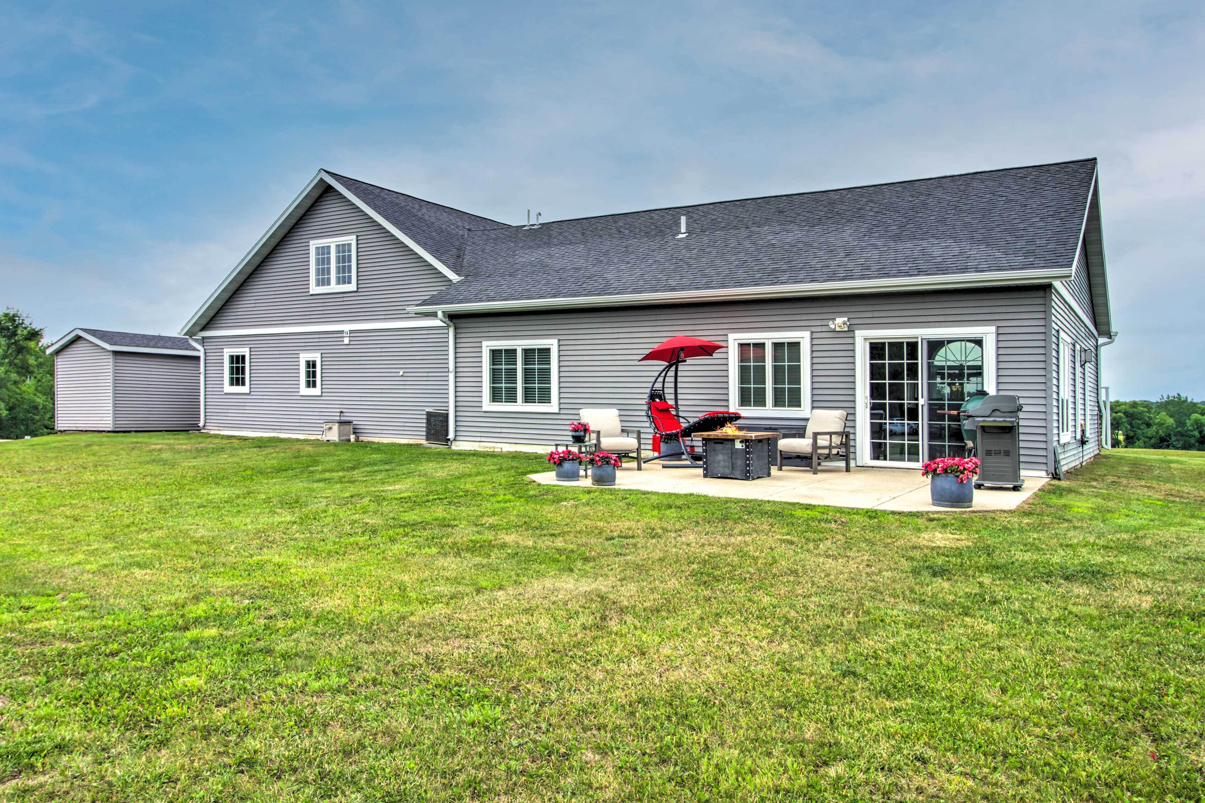 House (3 Bedrooms) | Interior