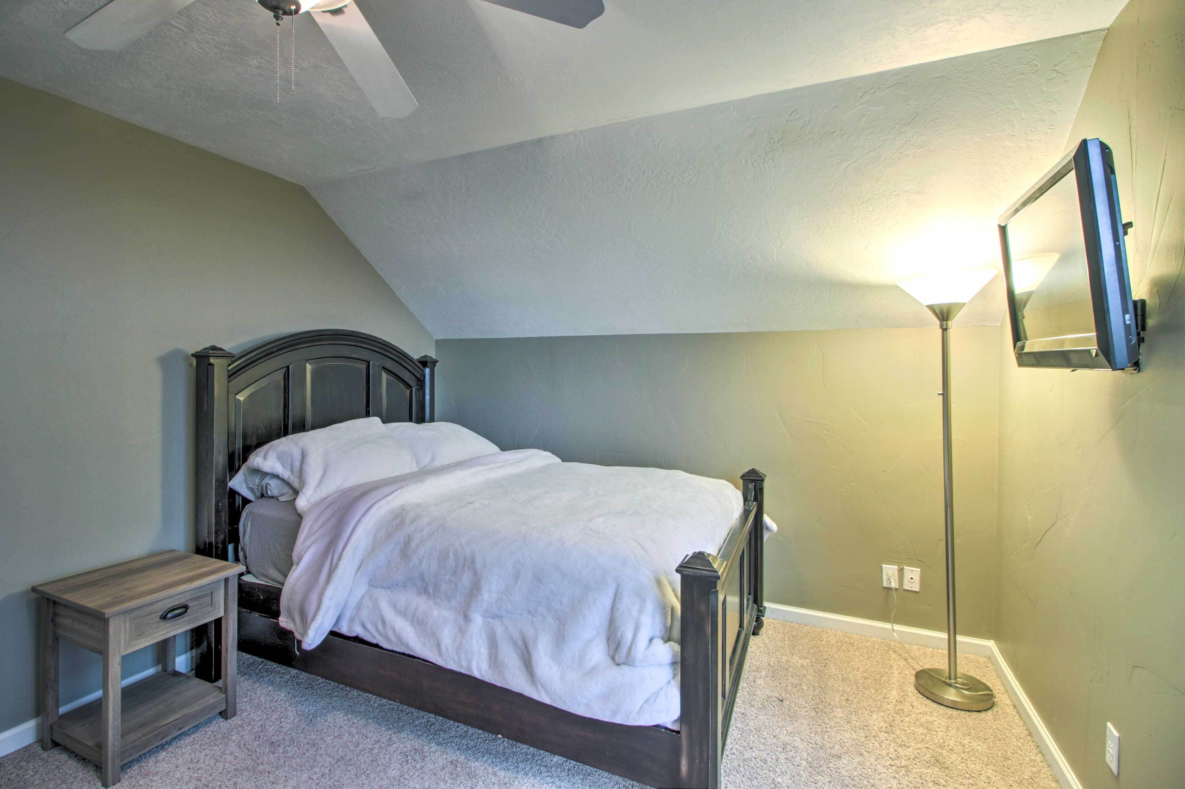 House (3 Bedrooms) | Interior