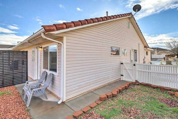 Apartment (0 Bedroom) | Interior