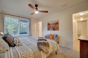 House (4 Bedrooms)