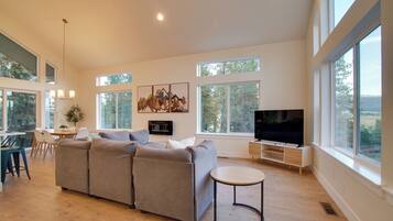 Rumah (4 Bedrooms) | Interior