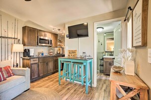 House (1 Bedroom) | Interior