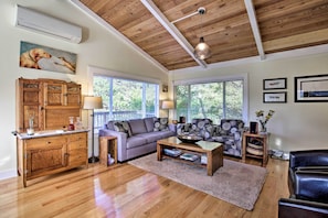 Cottage (3 Bedrooms) | Interior