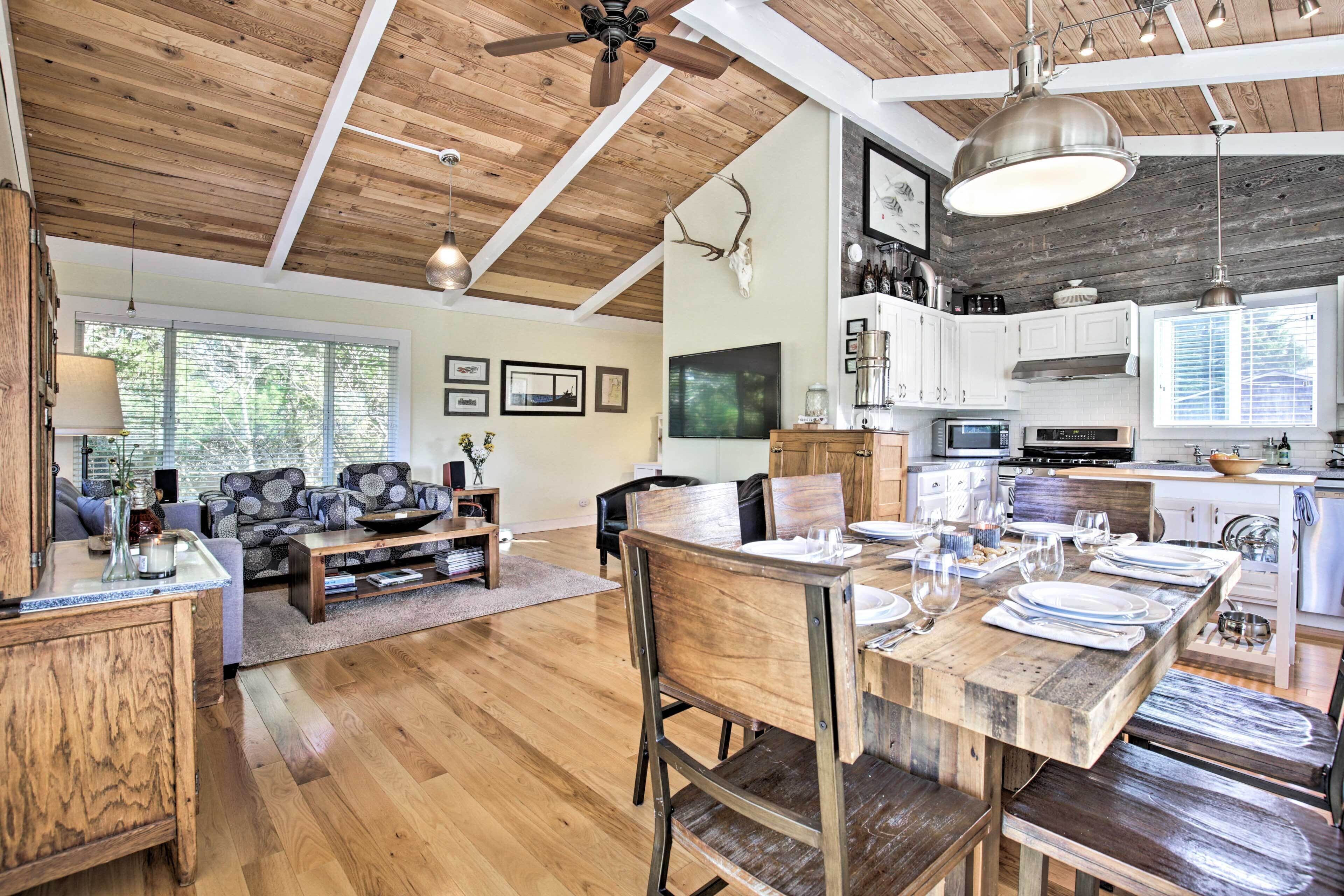 Private Rockaway Beach Retreat: 2 Blocks to Ocean!