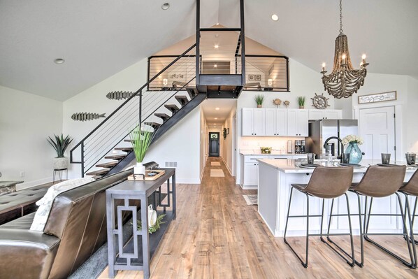 House (3 Bedrooms) | Interior