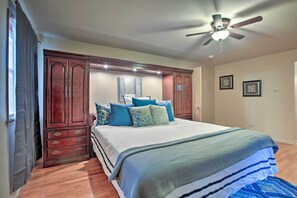 House (4 Bedrooms) | 4 bedrooms, iron/ironing board, free cots/infant beds, bed sheets