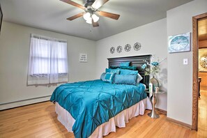 House (4 Bedrooms)