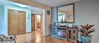 Home w/ Yard & Patio ~ 30 Mi to Downtown Chicago