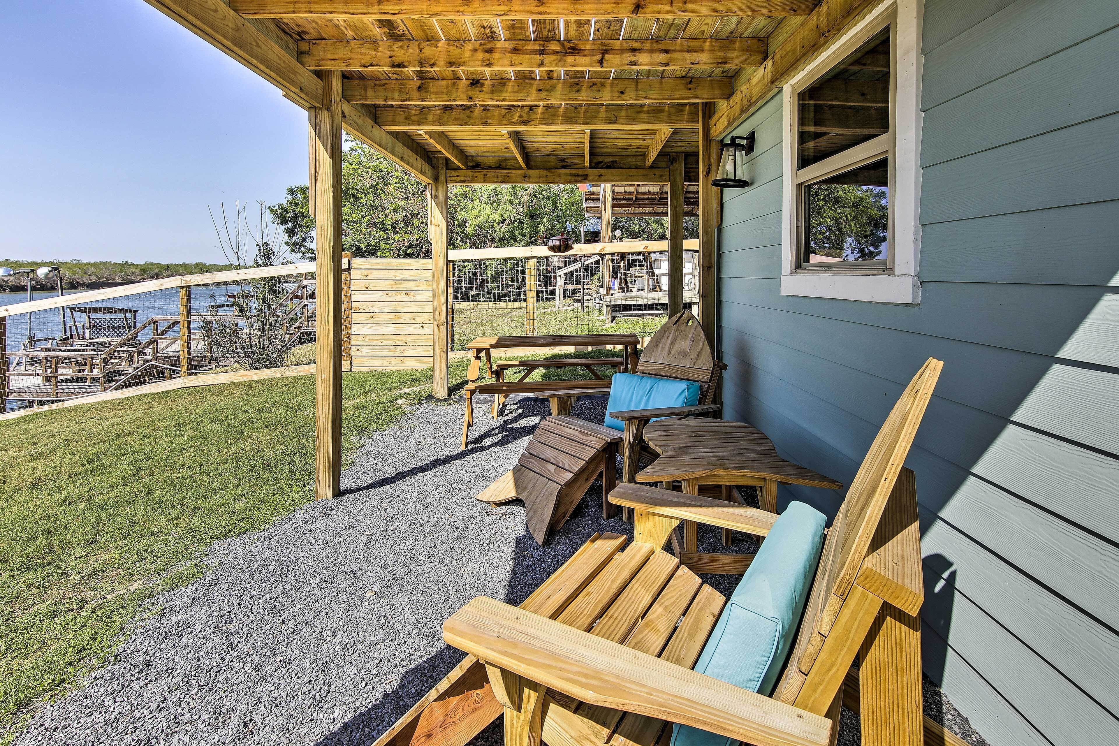 Rio Hondo Studio w/ Fishing Dock on Arroyo River!