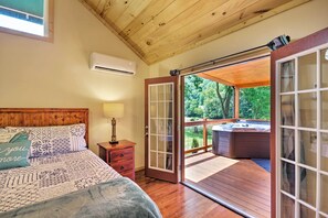 House (1 Bedroom) | Interior