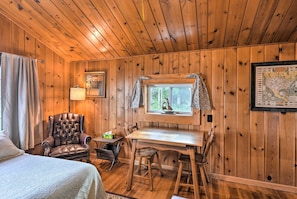 Apartment (0 Bedroom) | Interior