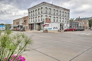 Apartment (2 Bedrooms) | Interior - Modern Yankton Apartment Near Riverside Park! (Yankton)