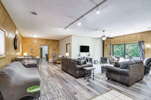 House (3 Bedrooms) | Interior - Quiet Lakefront Grand Rapids Cabin on 5 Acres (Grand Rapids)