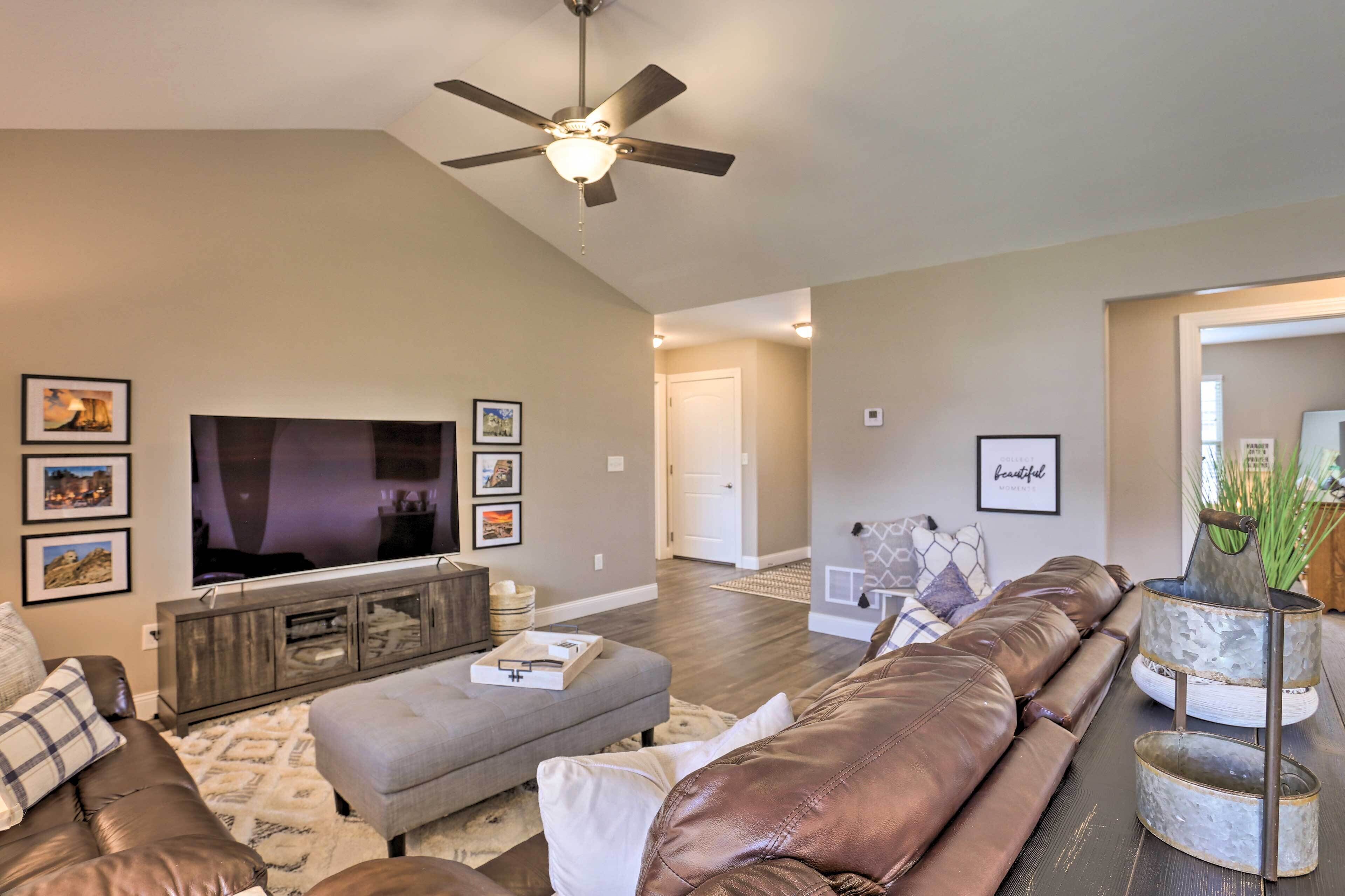 Rapid City Home w/ Patio < 5 Mi to Downtown!