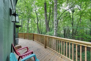 House (3 Bedrooms) | Interior - Peaceful Brevard Mountain Cabin: Hike, Golf & Swim (Brevard)