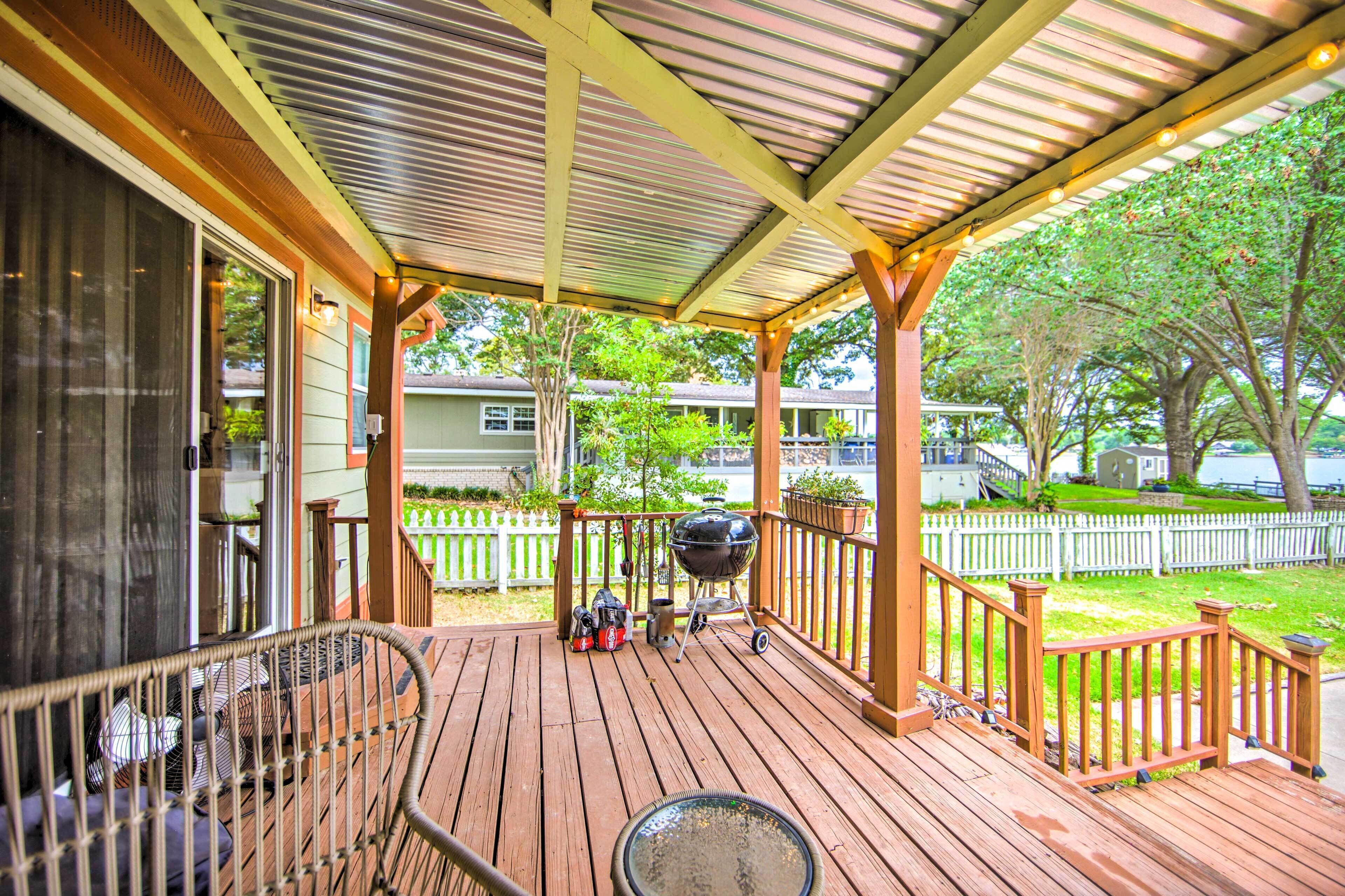 Mabank Home w/ Dock on Cedar Creek Reservoir!
