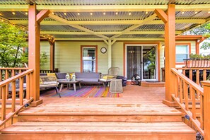 House (3 Bedrooms) | Interior - Lakefront Mabank Gem w/ Sunset Views: Pets Welcome (Mabank)
