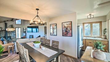 Cottage (3 Bedrooms) | Interior