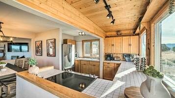 Cottage (3 Bedrooms) | Interior