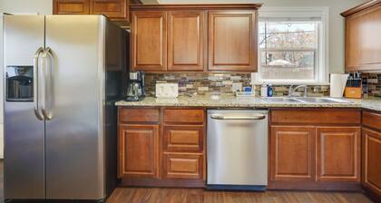 Pueblo House by Riverwalk, 2 Miles to Fairgrounds!
