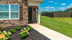 Exterior detail - Quiet Family Home 15 Mi to Dtwn Huntsville! (Hazel Green)