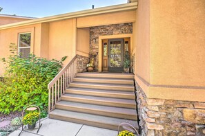 Interior - Serene Monument Sanctuary w/ Patio & Fire Pit! (Monument)
